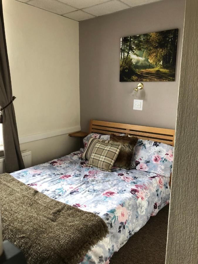 The Crown In Bed and Breakfast Fordingbridge Εξωτερικό φωτογραφία